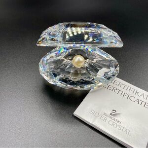 Swarovski Crystal Oyster Clam Shell with Pearl 7624 NR 055 | 2.75” Figurine